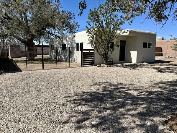 2619 Morningside Drive NE, Albuquerque, NM 87110