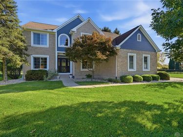 7260 Stone Ridge Drive, Springboro, OH 45066