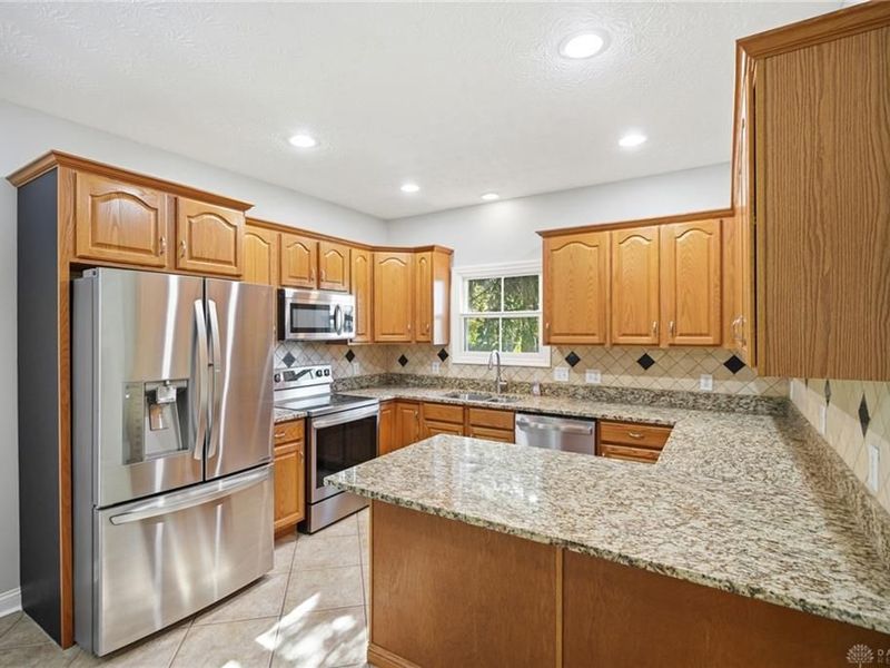 7260 Stone Ridge Drive, Springboro, OH 45066 Photo 8