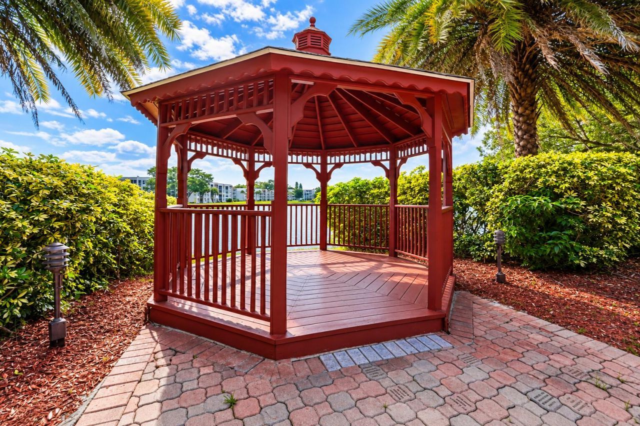 9491 Evergreen Place, Unit 307, Davie, FL 33324 Photo