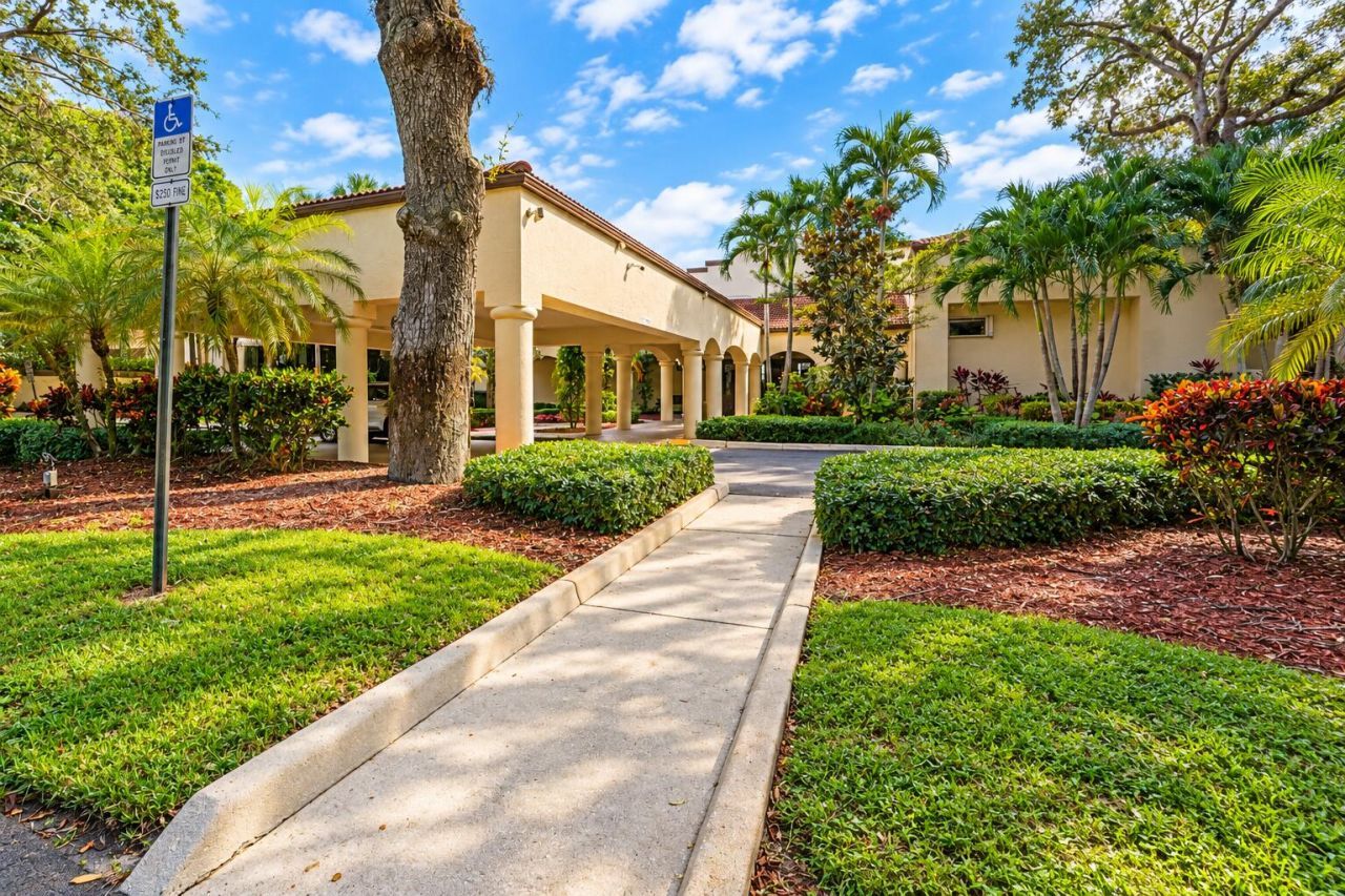 9491 Evergreen Place, Unit 307, Davie, FL 33324 Photo