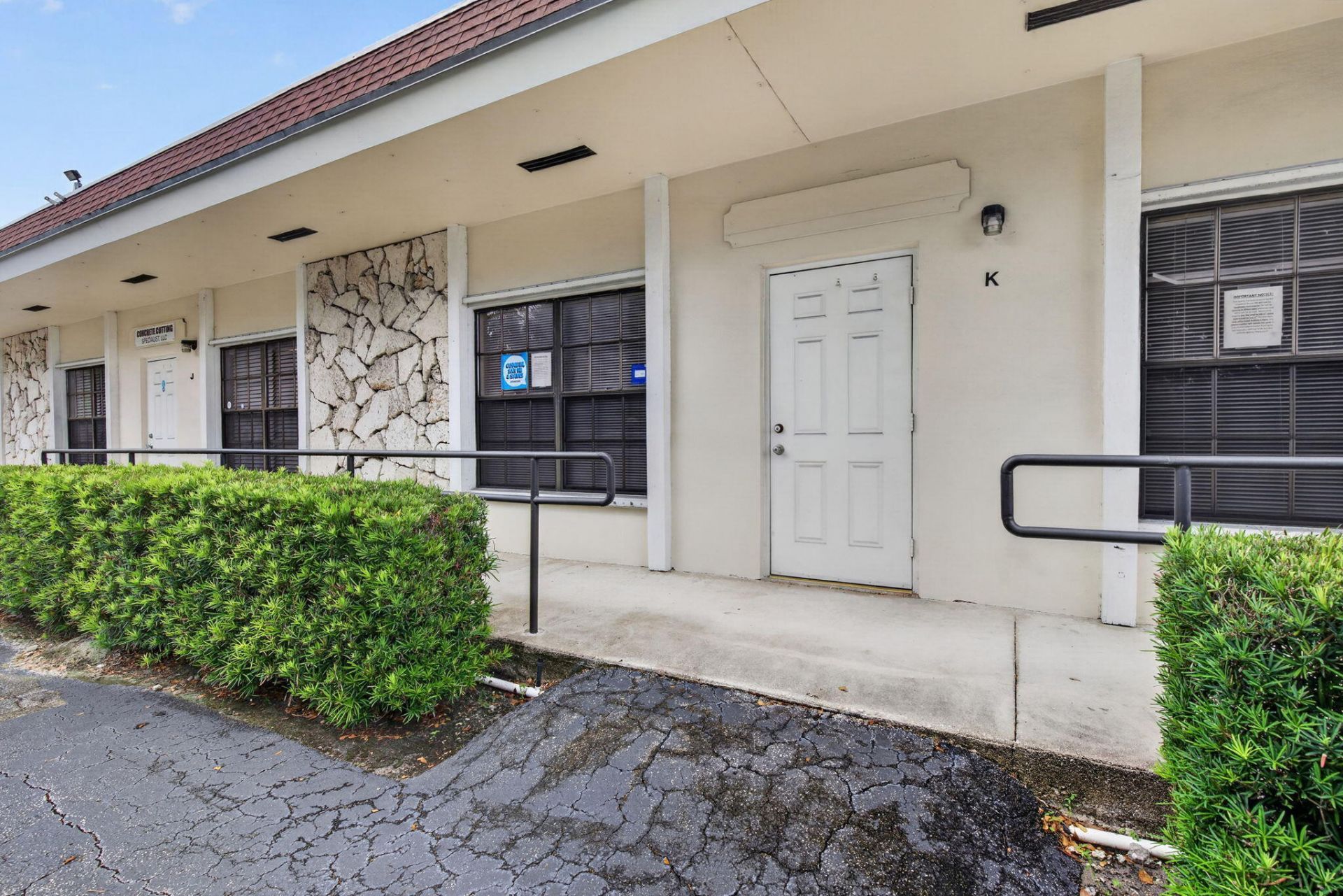5001 S University Drive, Davie, FL 33328 Photo