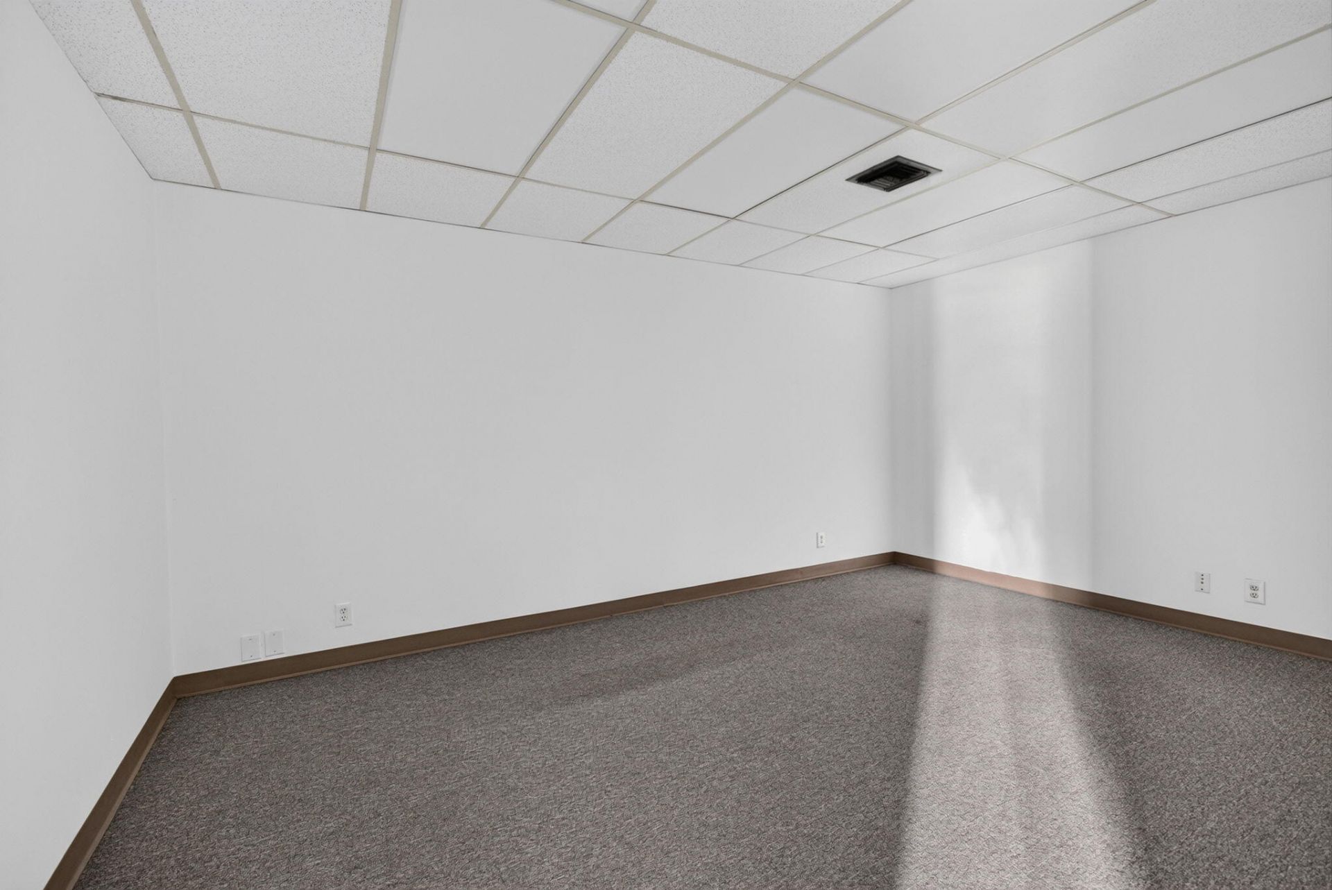 5001 S University Drive, Davie, FL 33328 Photo