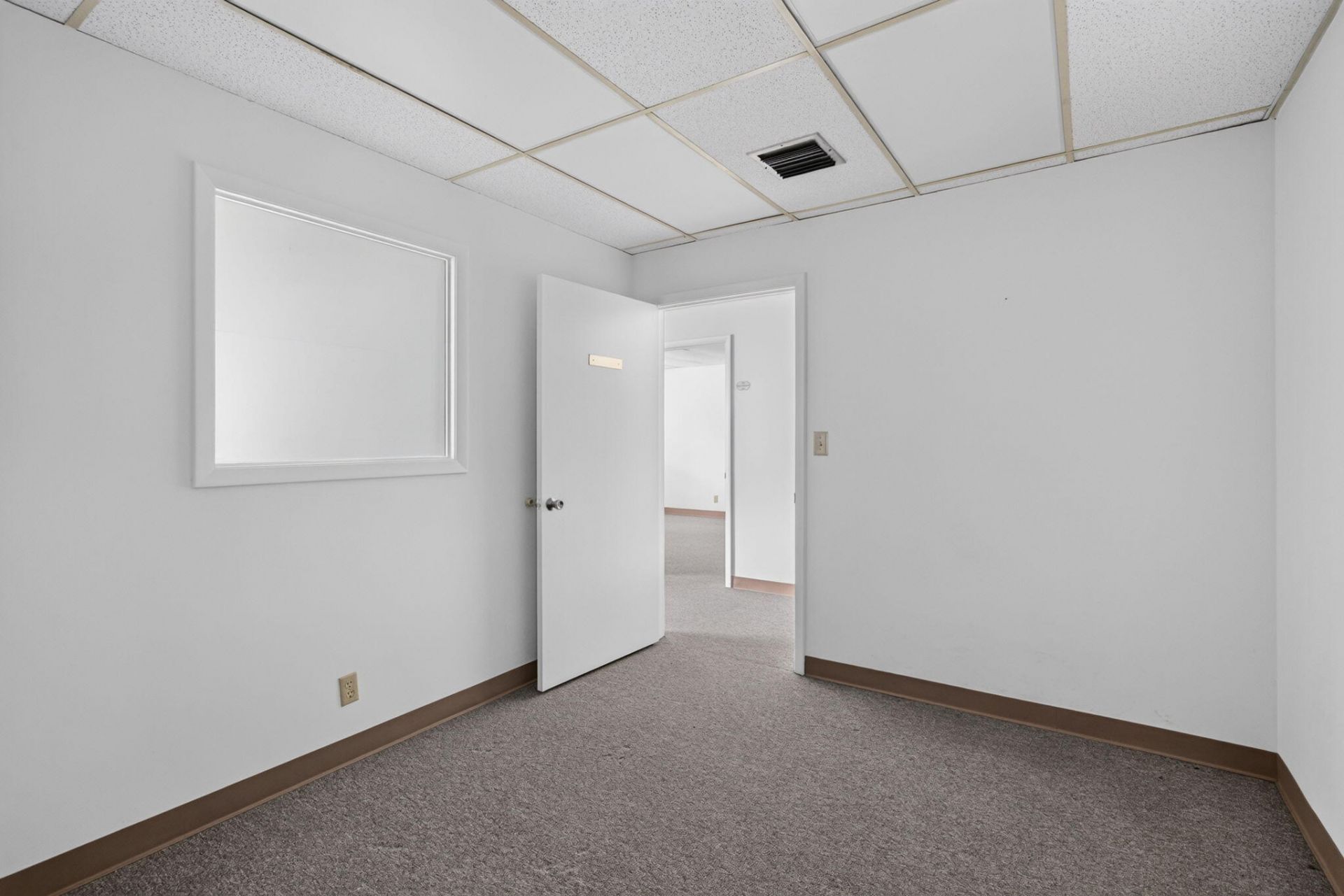 5001 S University Drive, Davie, FL 33328 Photo