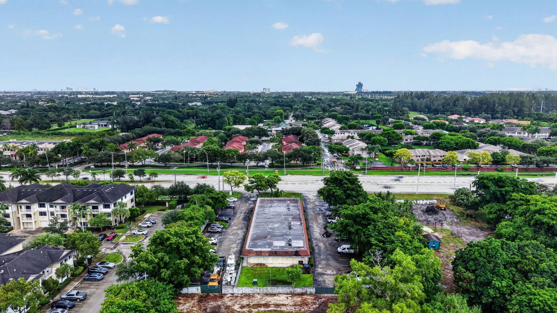5001 S University Drive, Davie, FL 33328 Photo