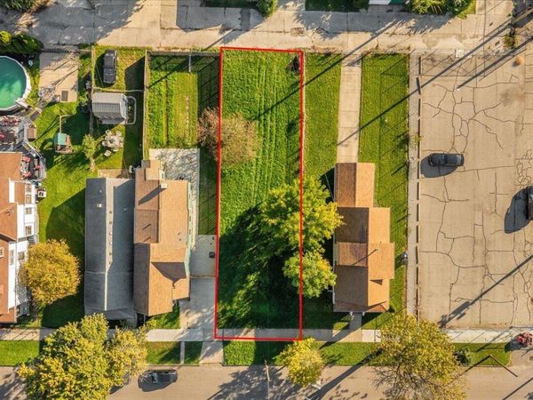 1752 Wabash Street, Detroit, MI 48216