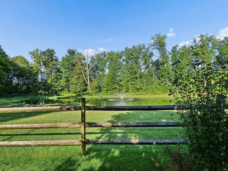 8211 Arbor Lane, Blacklick, OH 43004 Photo 17