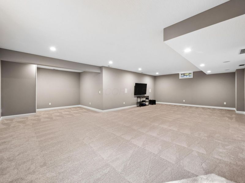 8211 Arbor Lane, Blacklick, OH 43004 Photo 48