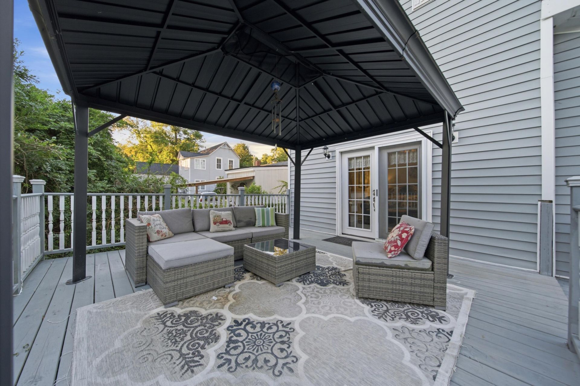 785 Midway Street Photo 27