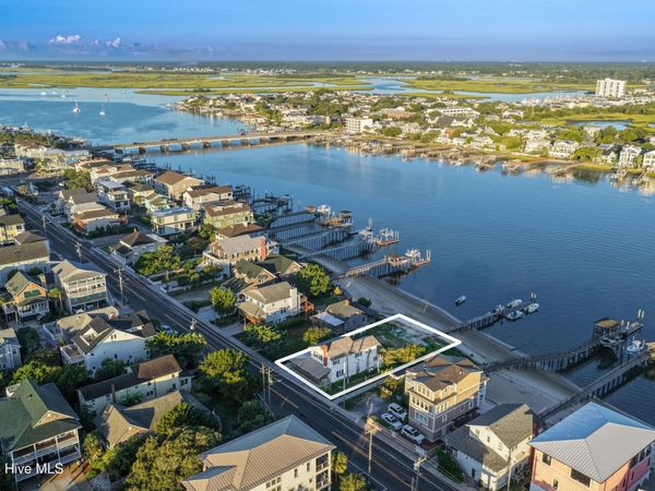 307 N Lumina Avenue N, Wrightsville Beach, NC 28480