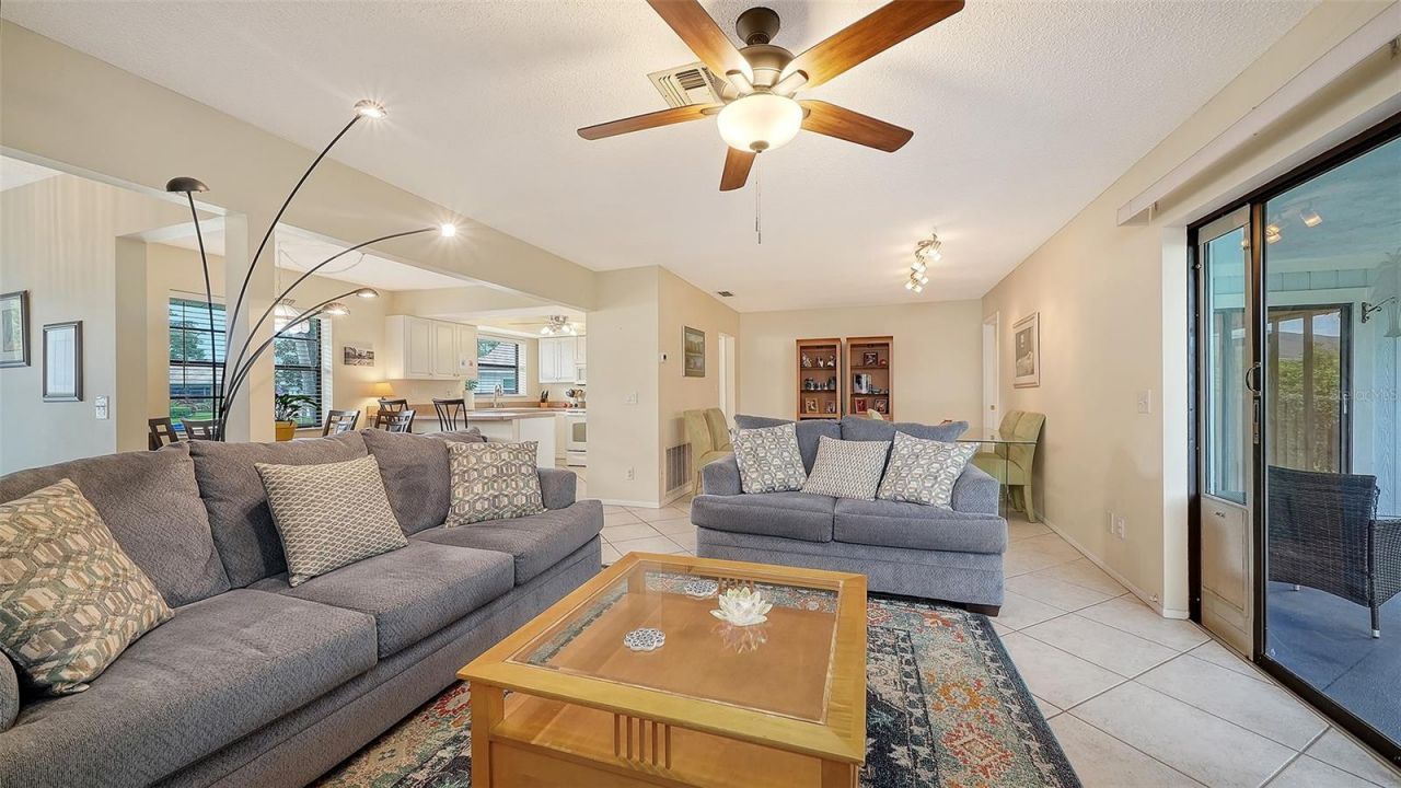 6110 Approach Lane , Sarasota, FL 34238 Photo