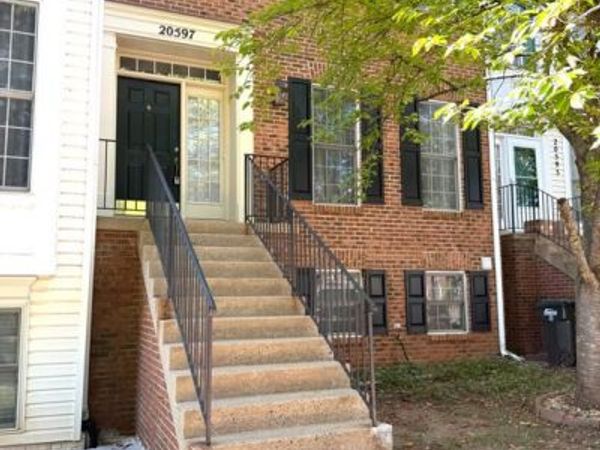 20597 BANBURY SQUARE, STERLING, VA 20165