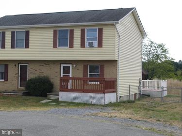 125 POCONO PLACE , STEPHENS CITY, VA 22655