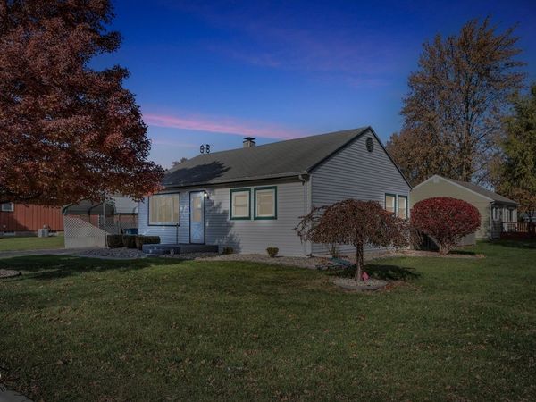 1071 E Broadway Street , Bradley, IL 60915