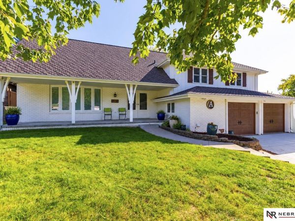 505 S 127th Street, Omaha, NE 68154