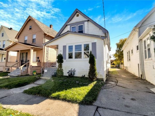 73 Wecker Street , Buffalo, NY 14215