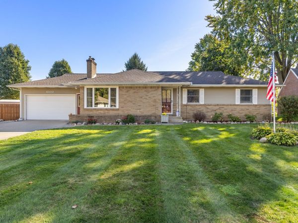6900 Quincy Drive SW, Grand Rapids, MI 49548