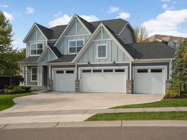 4925 Alvarado Lane N, Plymouth, MN 55446