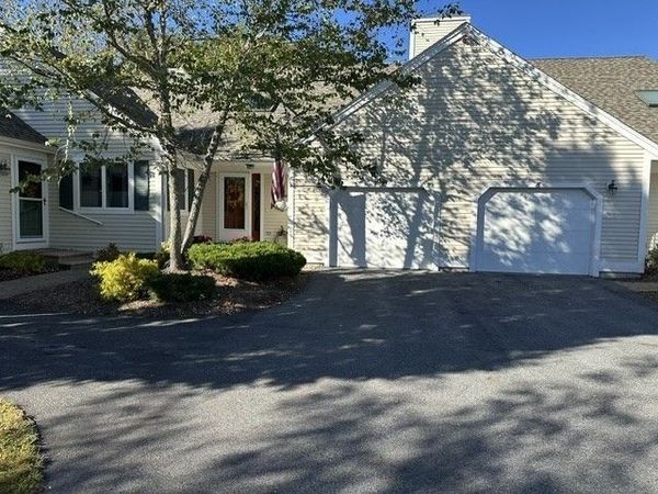 9 Chipper's Lane, Unit 9, Mashpee, MA 02649