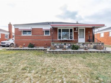 3405 S Lynn Court , Trenton, Mi 48183