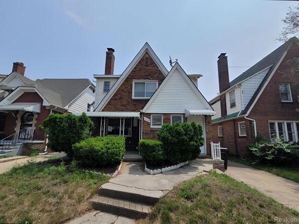 15886 Woodingham Drive , Detroit, Mi 48238