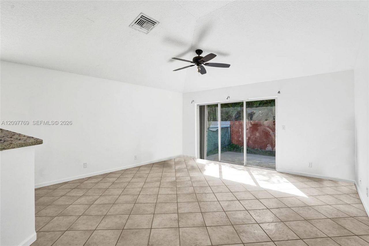 1014 Aspri Way , Riviera Beach, FL 33418 Photo