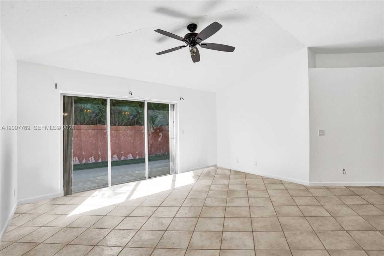 1014 Aspri Way , Riviera Beach, FL 33418 Photo