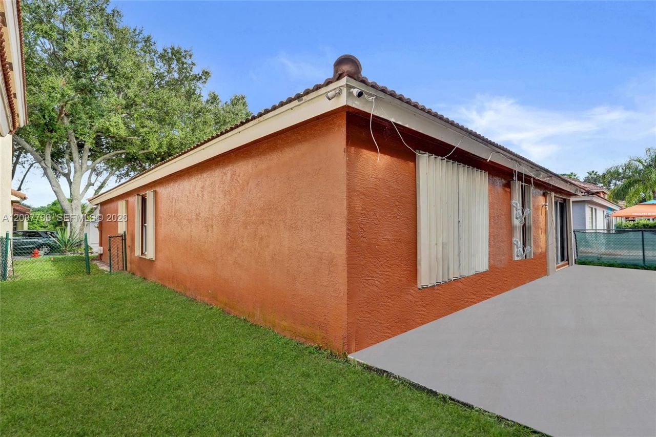 1014 Aspri Way , Riviera Beach, FL 33418 Photo