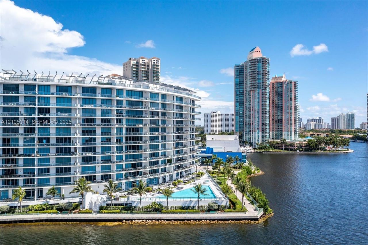 3250 NE 188th St , Unit 108, Aventura, FL 33180 Photo