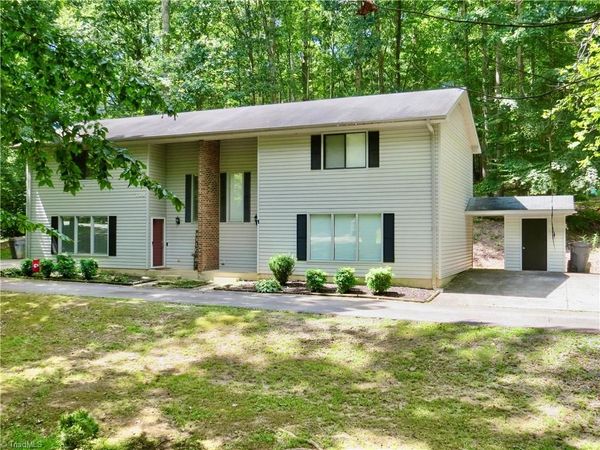 709 Frazier Lane , Reidsville, NC 27320