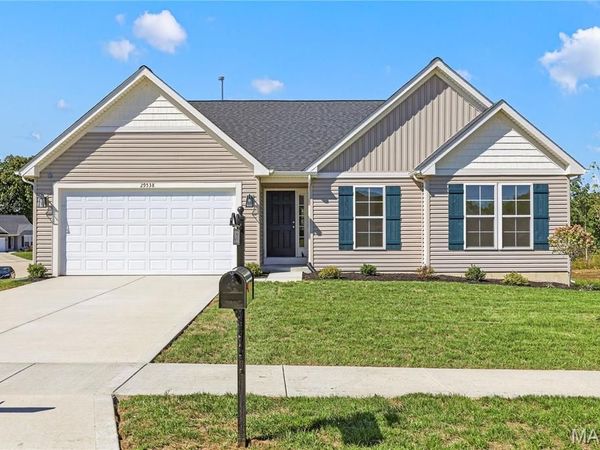 29538 Walnut Valley Lane , Warrenton, MO 63390