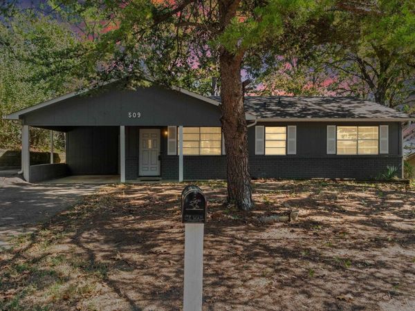 509 Nan Circle, Little Rock, AR 72211