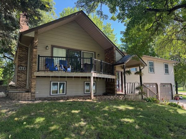 11284 Highway 15, Brownton, MN 55312