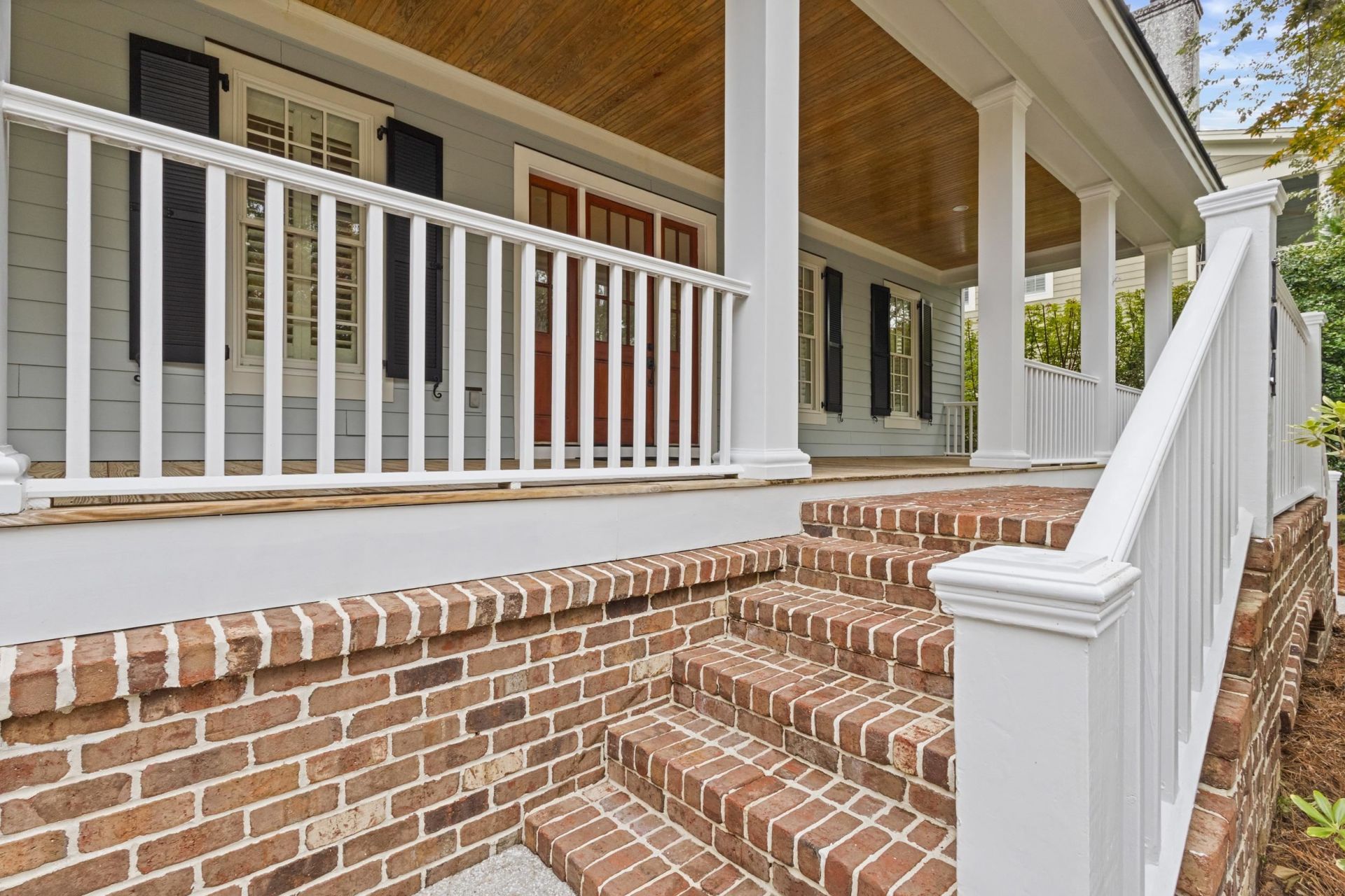 104 Spreading Oak Dr. Photo 6