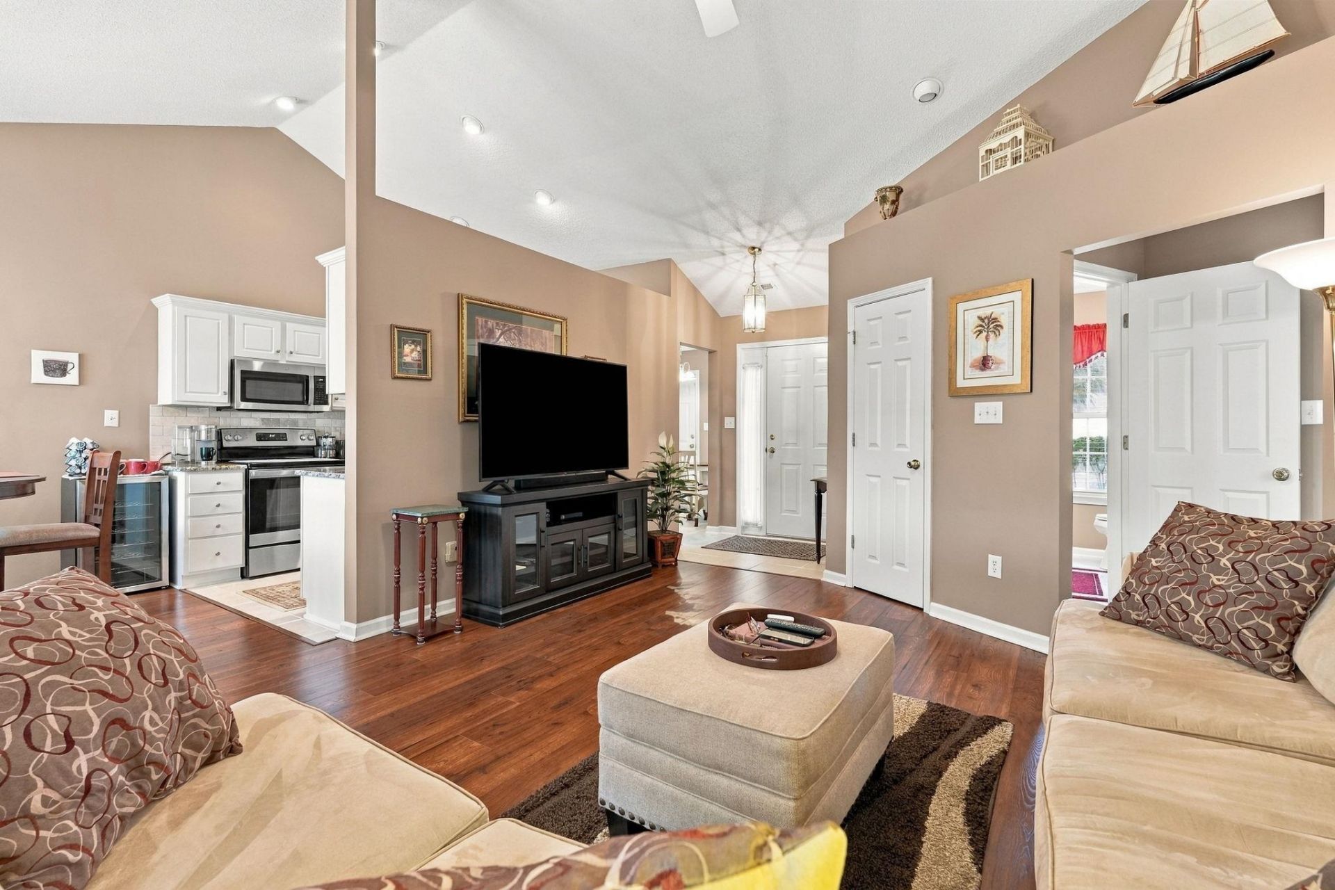 117 Palmetto Glen Dr. Photo 8