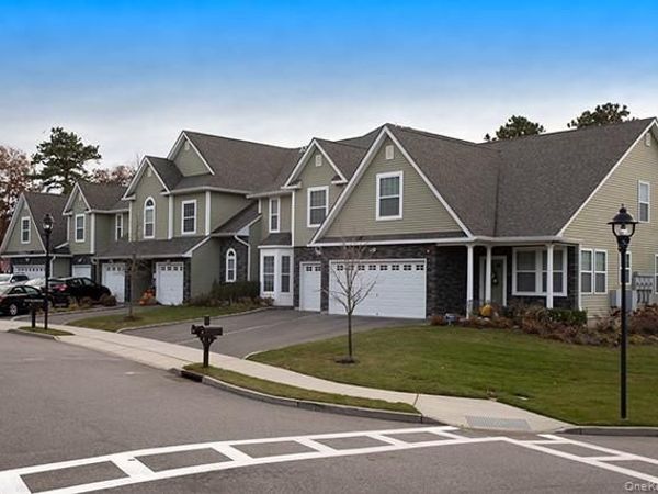 39 Oak Ridge , Unit 39, Ridge, NY 11961