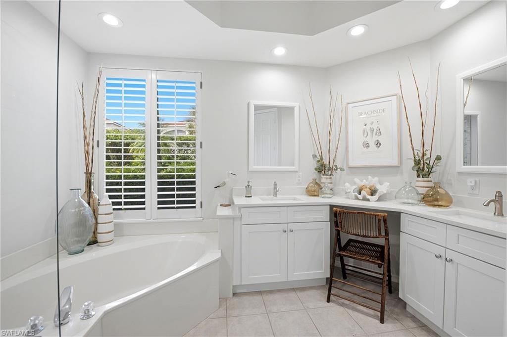 1505 Clermont Dr , Unit 102, Naples, FL 34109 Photo