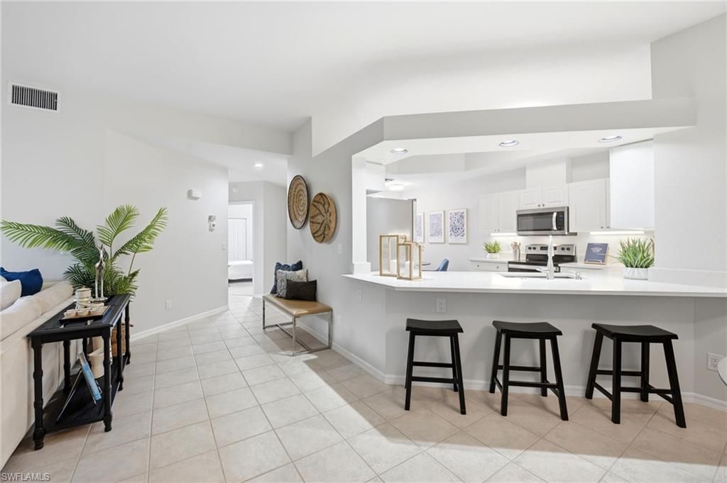 1505 Clermont Dr , Unit 102, Naples, FL 34109 Photo