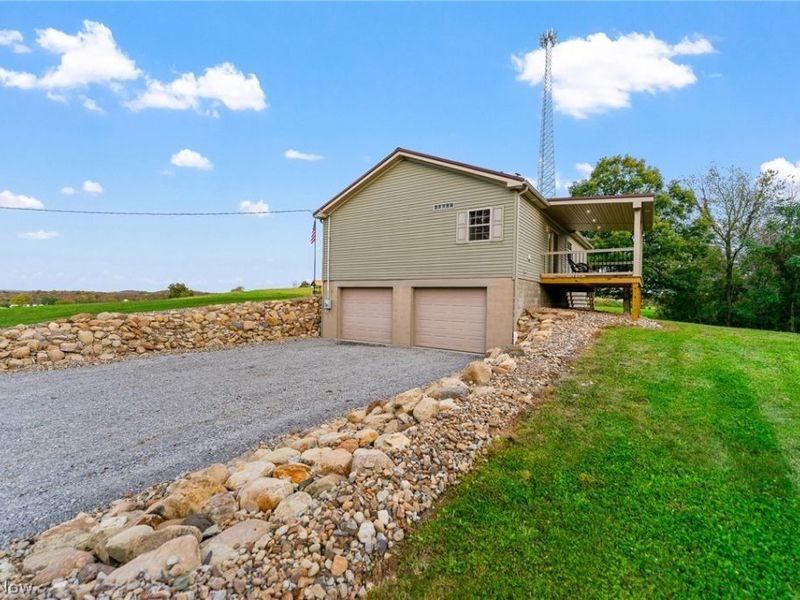 42009 Oak Ridge Road, Wellsville, OH 43968 Photo 4