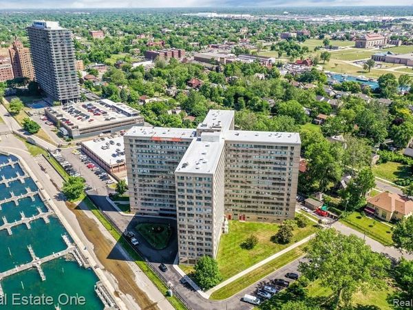 8900 E Jefferson Avenue, Unit 225, Detroit, MI 48214