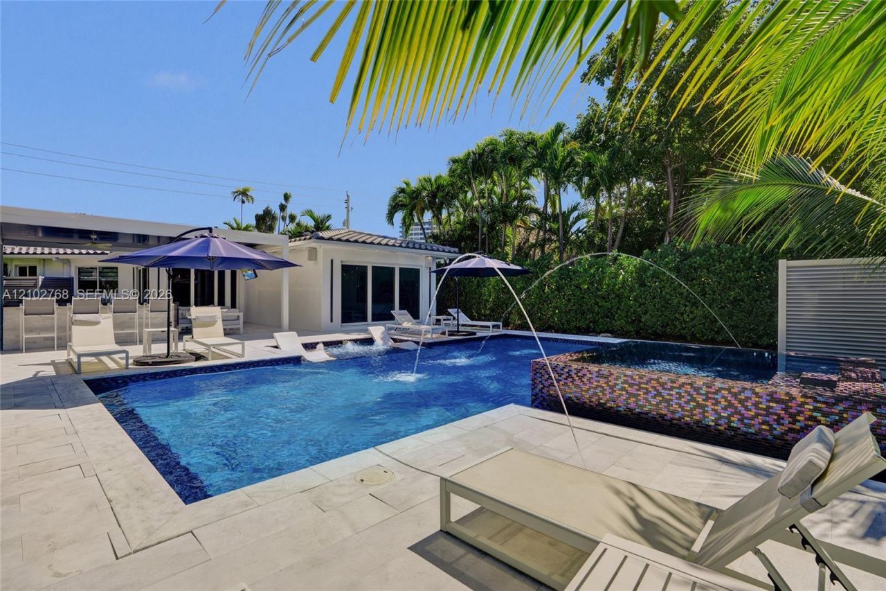 7640 Bayside Ln , Miami Beach, FL 33141 Photo