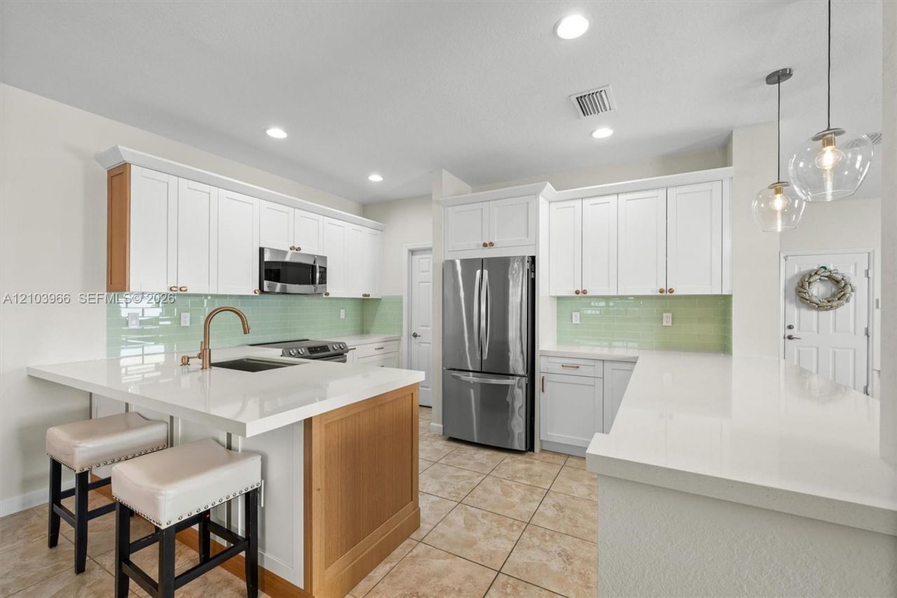 22759 SW 93rd Ct, Cutler Bay, FL 33190 Photo