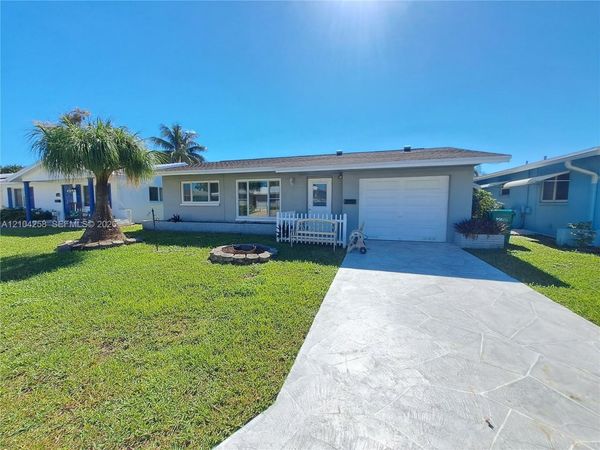5010 NW 51st Ct , Tamarac, FL 33319