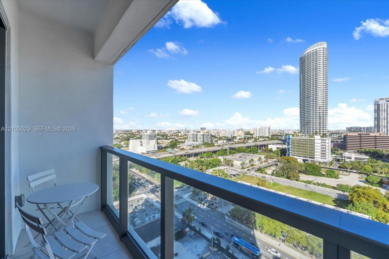 239 SW 9th St , Unit 1603, Miami, FL 33130 Photo