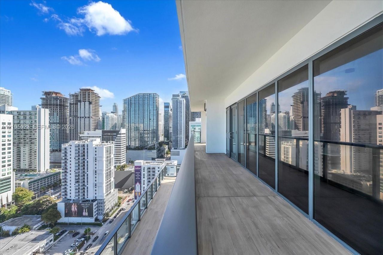 239 SW 9th St , Unit 1603, Miami, FL 33130 Photo