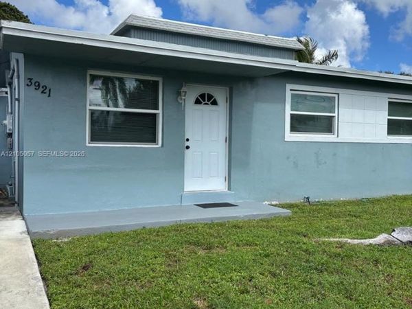 3921 SW 31st Dr , Unit 2, West Park, FL 33023