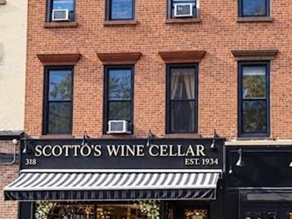 318 Court Street , Brooklyn, NY 11231