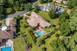 9140 Arignon Ct. photo 4