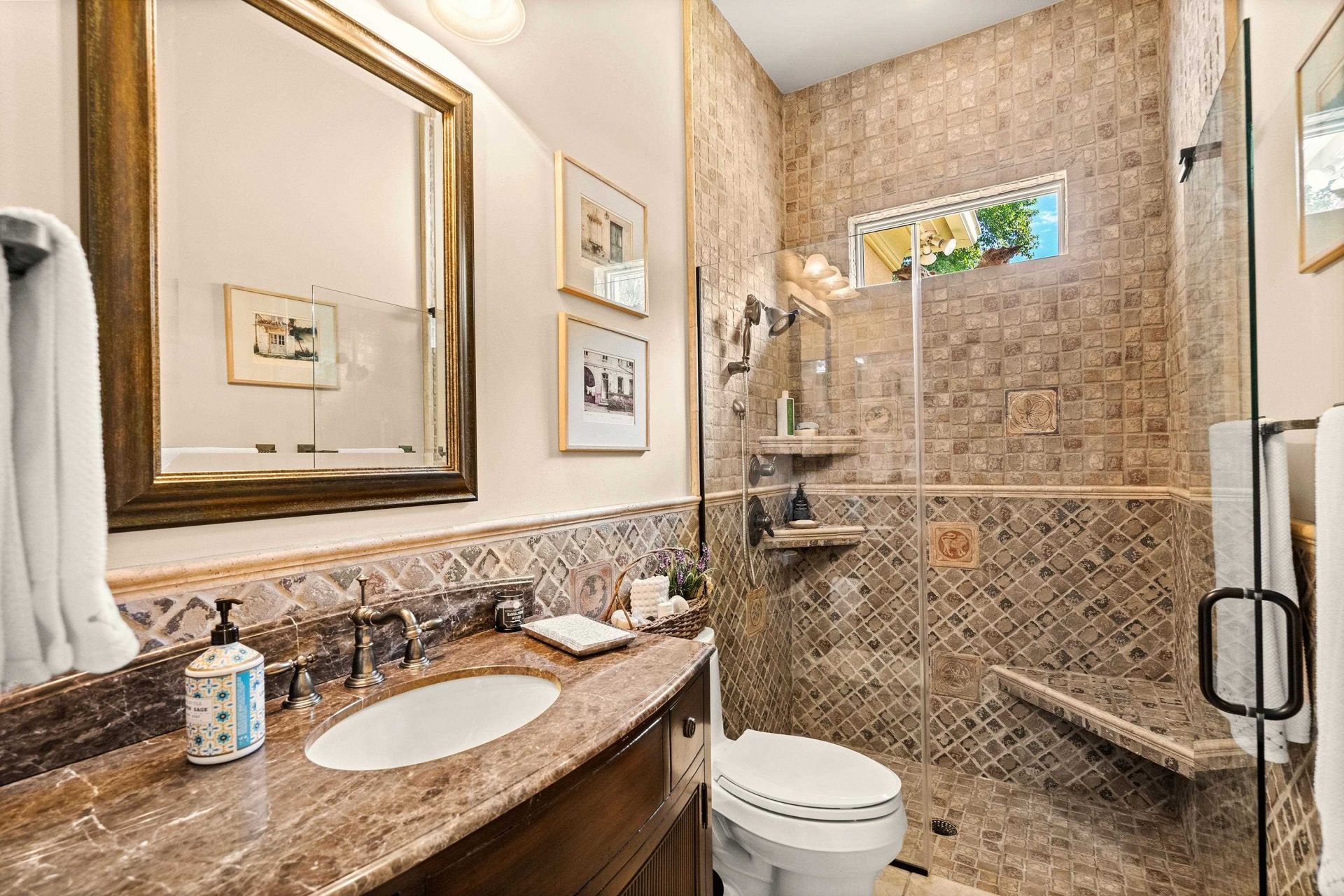 9140 Arignon Ct. Photo 32