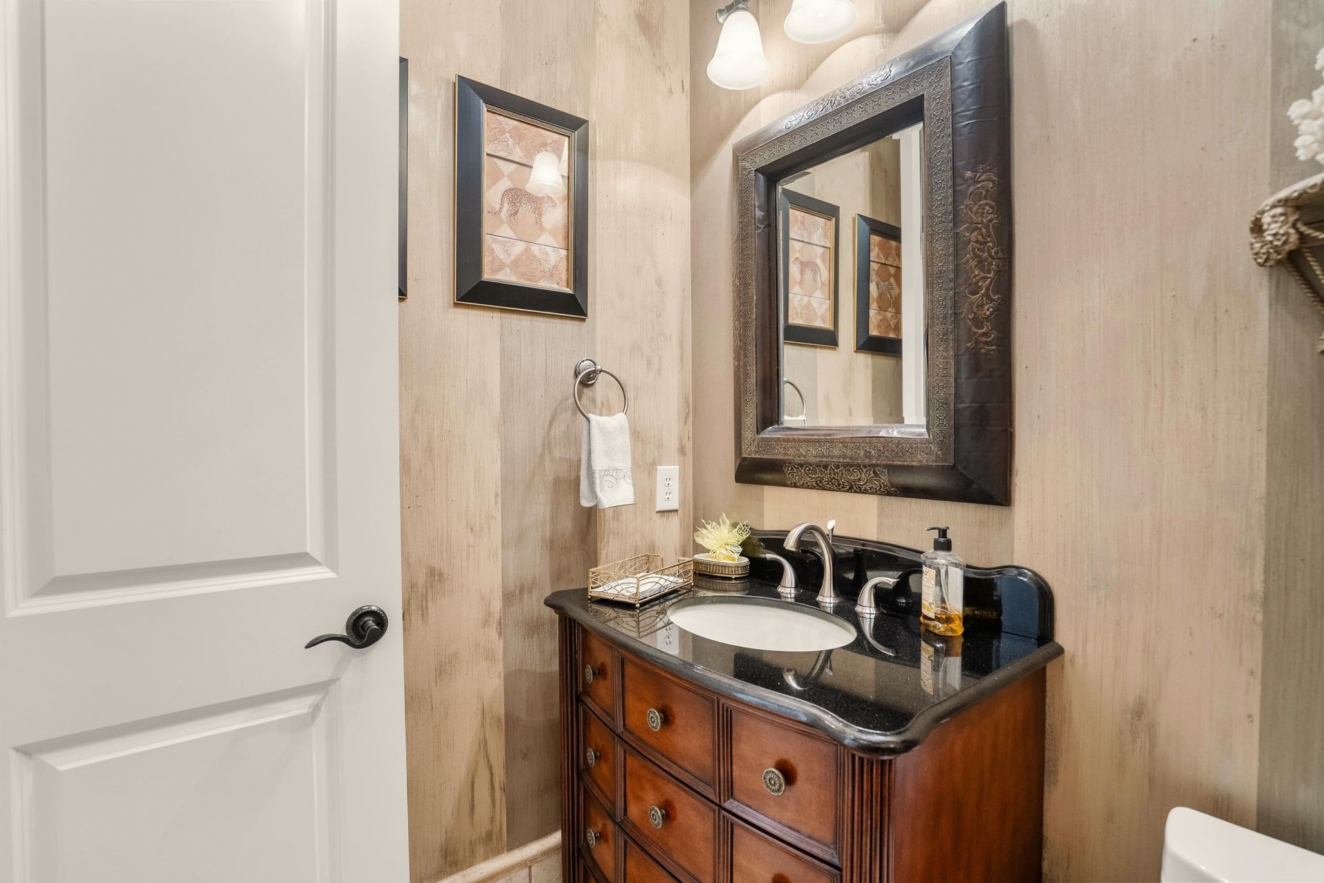 9140 Arignon Ct. Photo 37